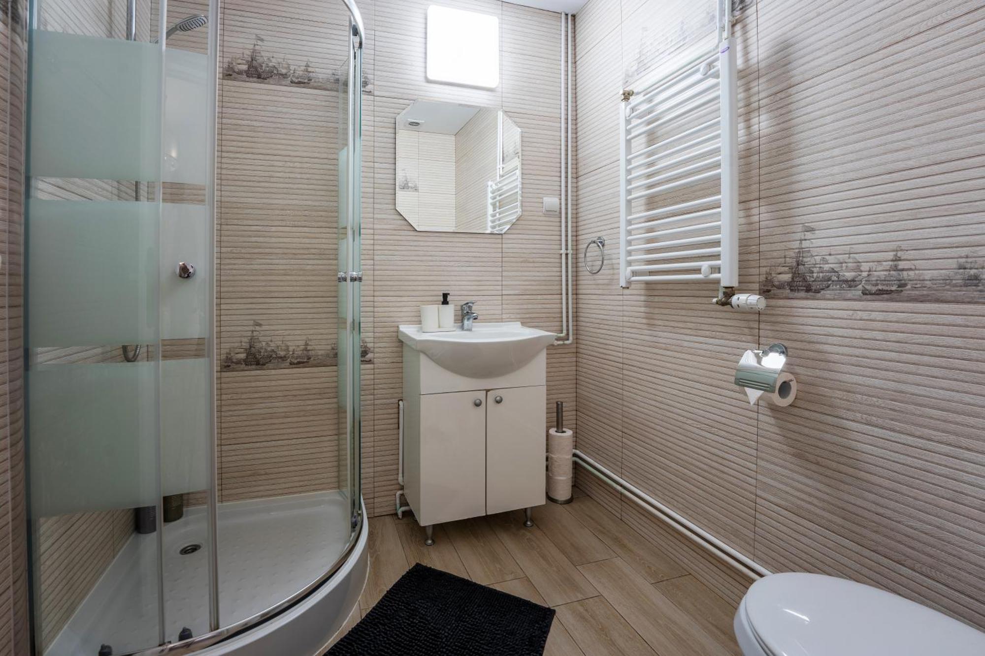 Central Amelie Accommodation シギショアラ エクステリア 写真